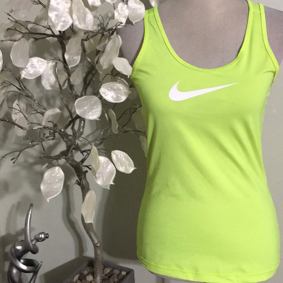 Nike Tops - NIKE PRO TANK TOP